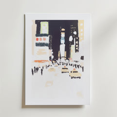 Bozetto's Abstract City Poster visar en livlig nattgata med gula taxibilar, lysande skyltar och livliga folkmassor, perfekt för modern inredning och tryckt på elegant premiumpapper.