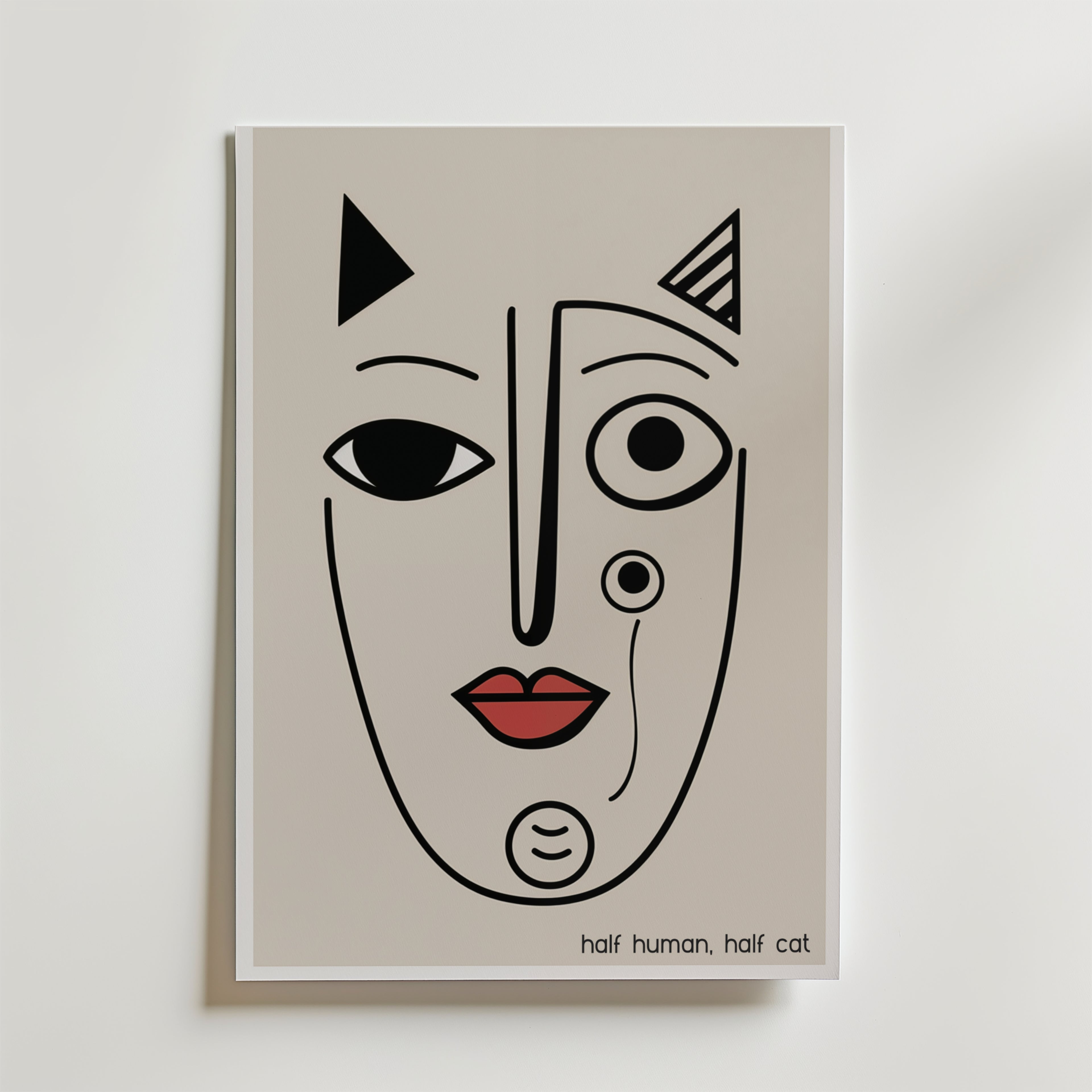 Half Human Half Cat-poster från Bozetto: Minimalistisk teckning av ett ansikte med röd mun, stor kattöra och texten "half human, half cat" -perfekt för modern konst och inredning.