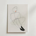 Red Lips Line Woman Poster by Bozetto: föreställer en sittande kvinna i svarta abstrakta linjer med en accent av röda läppar på premiumpapper. Postern är av hög kvalitet och perfekt för moderna interiörer, och den ser perfekt ut monterad på en vit vägg.