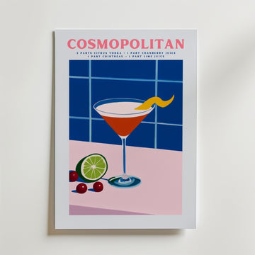 Bozetto Cosmopolitan Cocktail Poster föreställer ett martiniglas med en citrontwist, tranbär, limeskiva och recept på premiumpapper mot blå kakelplattor - ett stilfullt tillägg till din inredning.