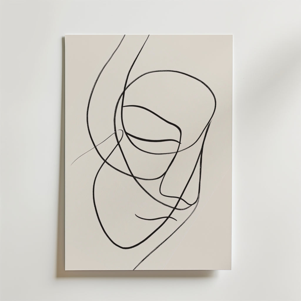 Contemplation Flow Poster från Bozetto visar en minimalistisk linjeteckning av ett ansikte på premiumpapper, med abstrakta kontinuerliga svarta linjer som bildar slutna ögon, näsa och läppar - vilket framkallar lugn i alla utrymmen.