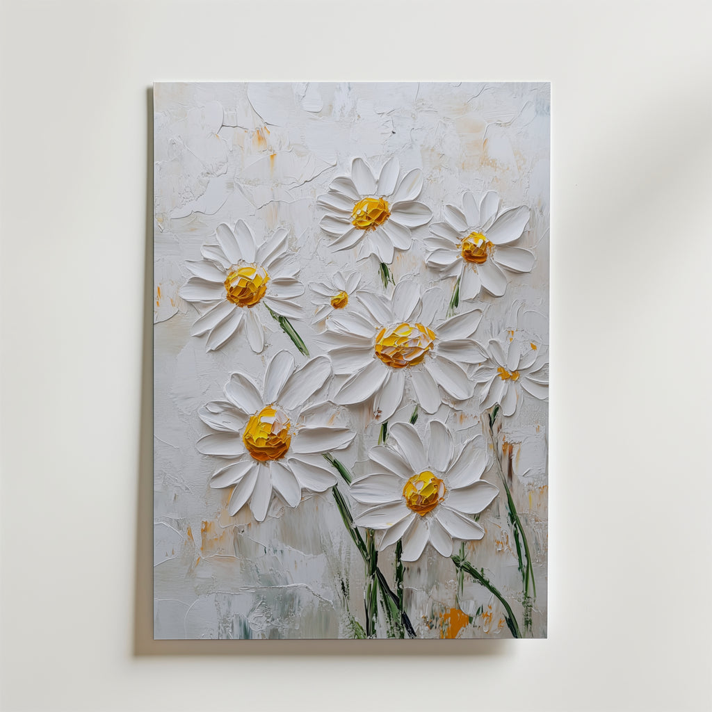 Bozetto Daisy Dreams Poster visar ett blommönster av vita prästkragar med gul mitt på en ljus, abstrakt bakgrund. Tjockt målade kronblad ger textur, allt tryckt på FSC-certifierat premiumpapper.