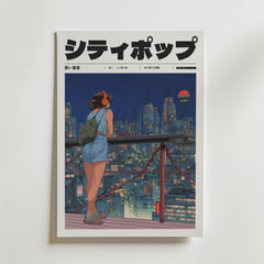 Tokyo Afterlight Poster av Bozetto visar en tjej i shorts och hörlurar som tittar på en neonupplyst futuristisk stad på natten. Den japanska titeln, de lysande skyskraporna och de livfulla färgerna skapar en energisk sci-fi-stämning.