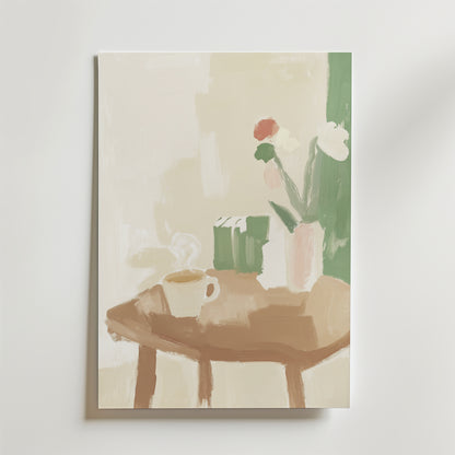 Bozetto Gentle Awakening Poster föreställer ett träbord med en ångande kopp, böcker och blommor på en mjuk beige och grön bakgrund, tryckt på FSC-certifierat premiumpapper.