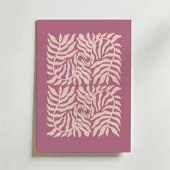 Silent Fern Poster från Bozetto har fyra krämfärgade ormbunksblad på en rosa canvas - perfekt bladkonst och naturmotiv för din skandinaviska inredning.
