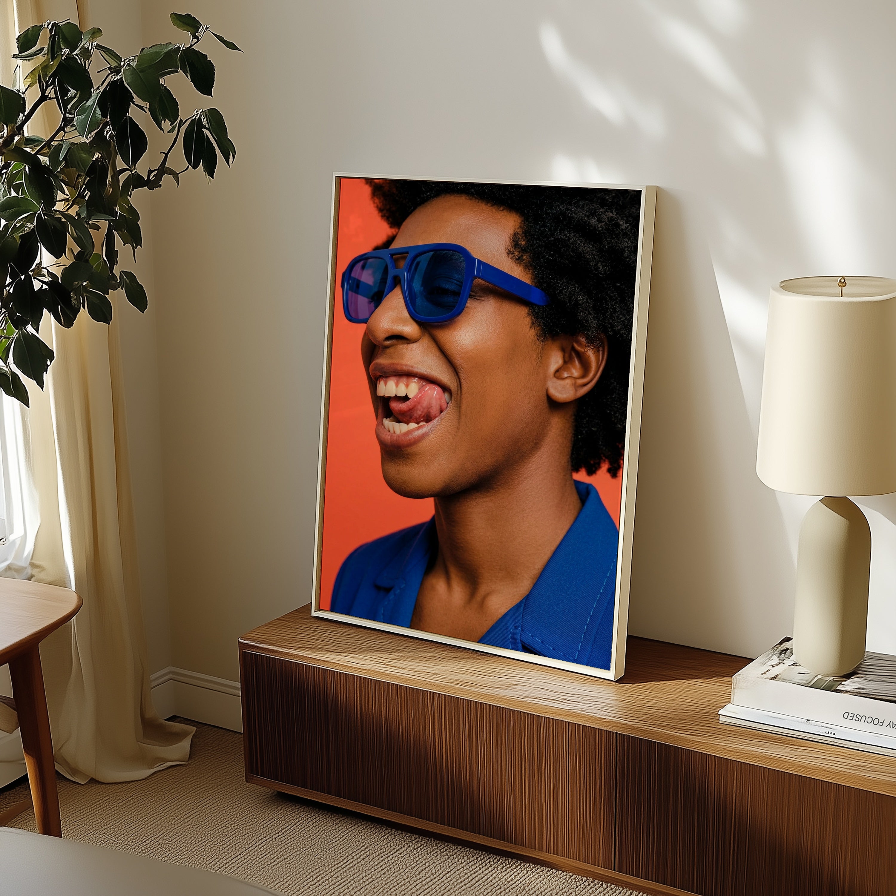 Electric Blue Poster med svart ram