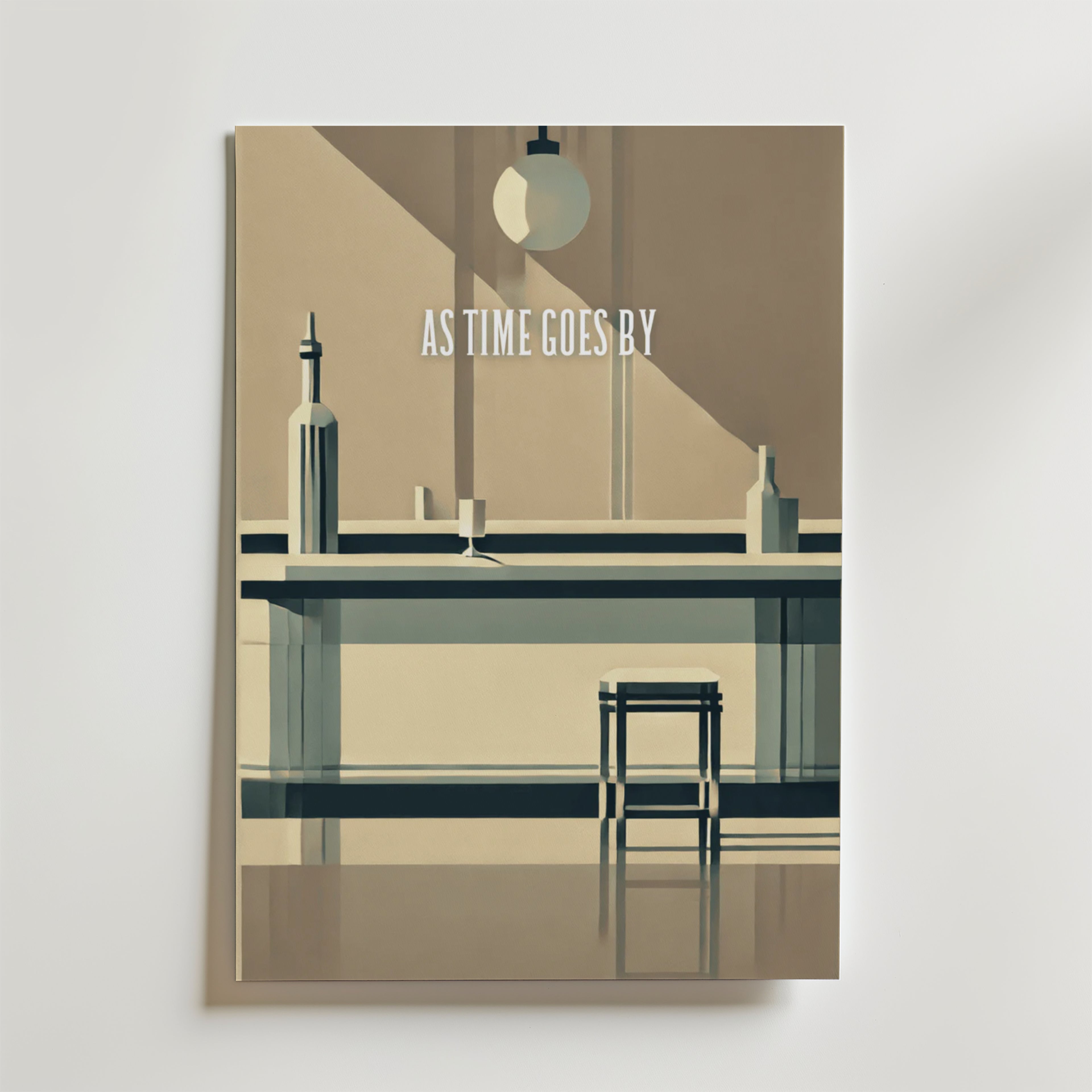 Bozetto As Time Goes By Poster på premiumpapper föreställer en bar med flaskor, pall och hängande lampa. Texten "AS TIME GOES BY" sticker ut i stora vita bokstäver på en beige och grå bakgrund.