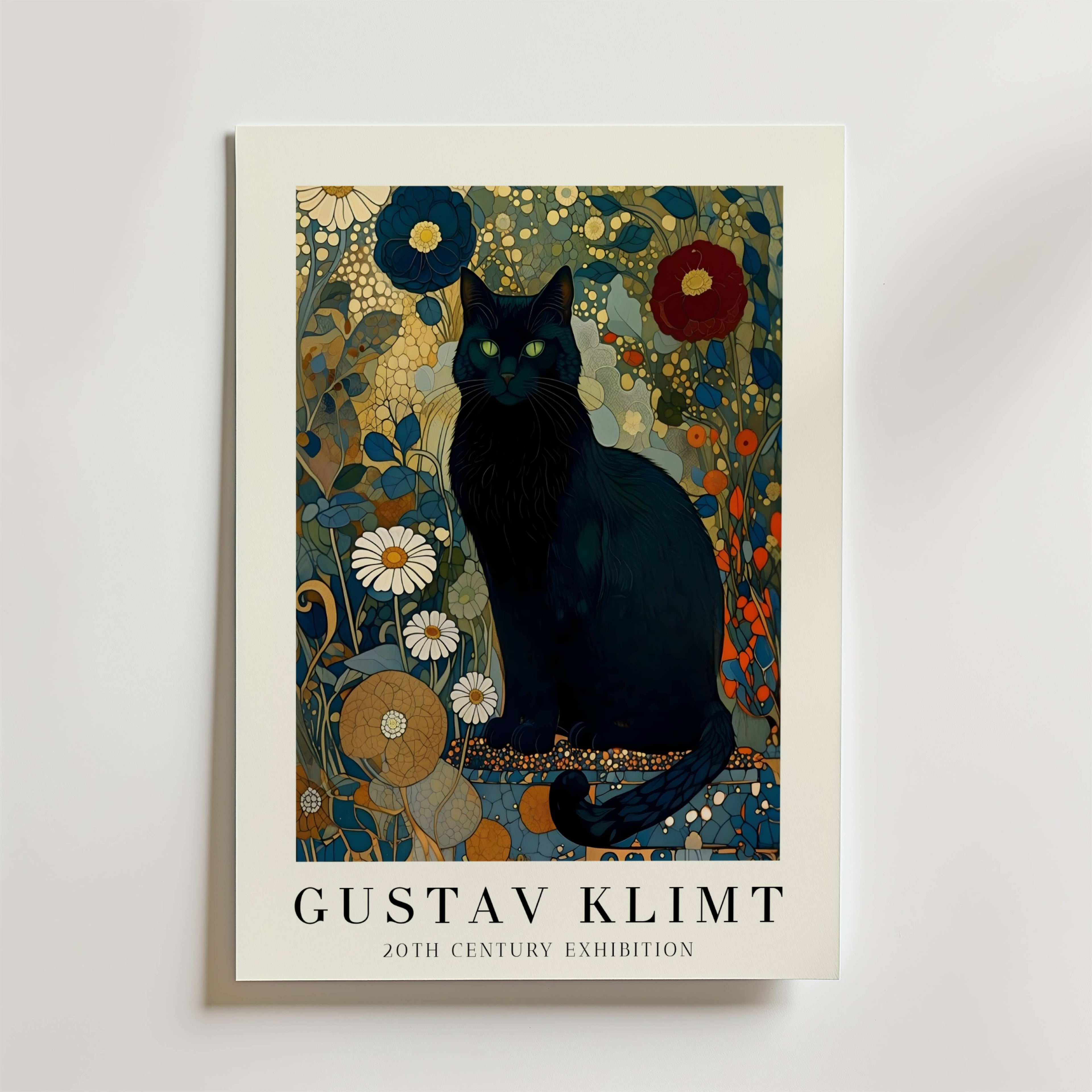 Gustav Klimt Midnight Garden Cat affisch på neutral bakgrund – poster från Bozetto