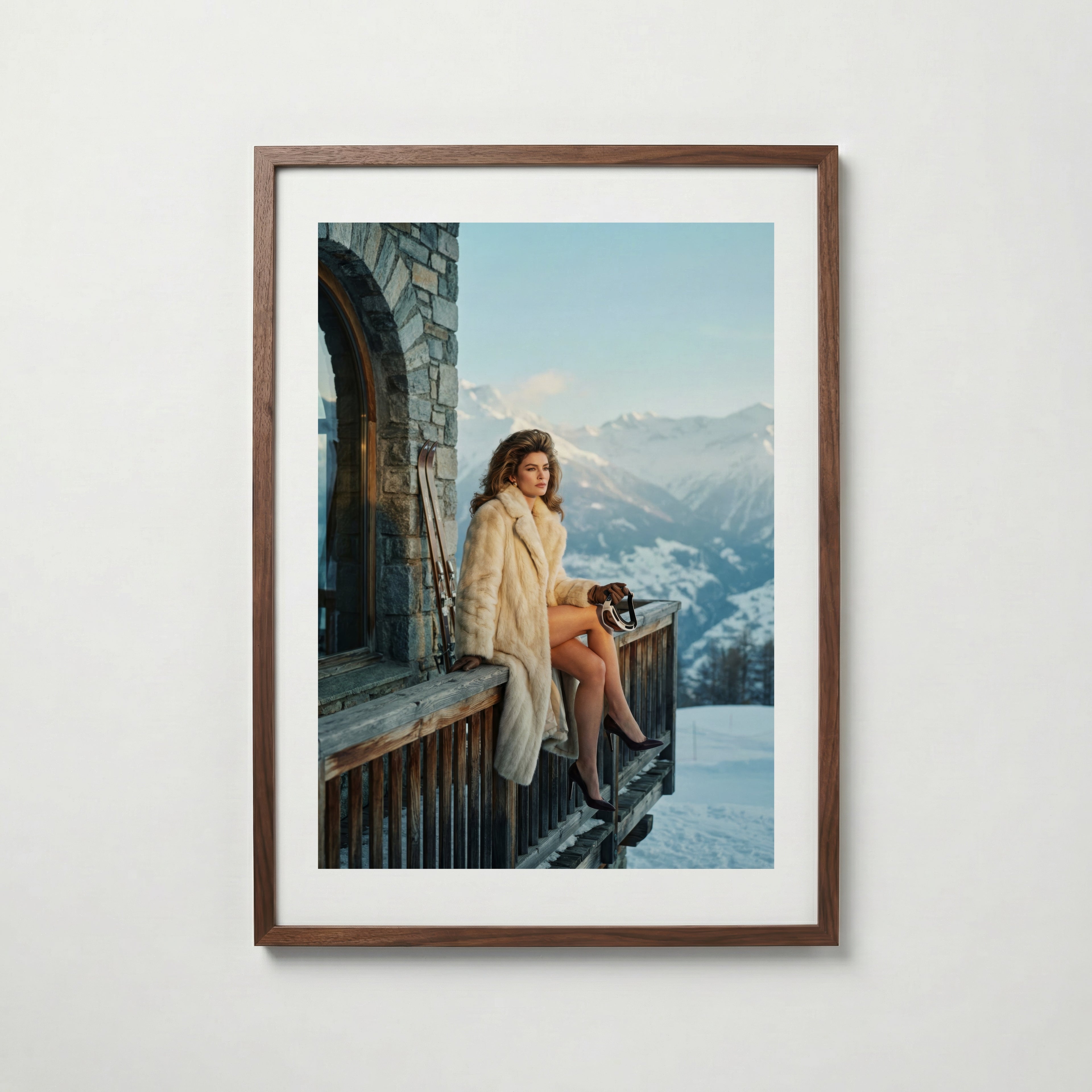Alpine Couture Reverie Poster i valnötsram – varm konstaffisch för hemmet från Bozetto