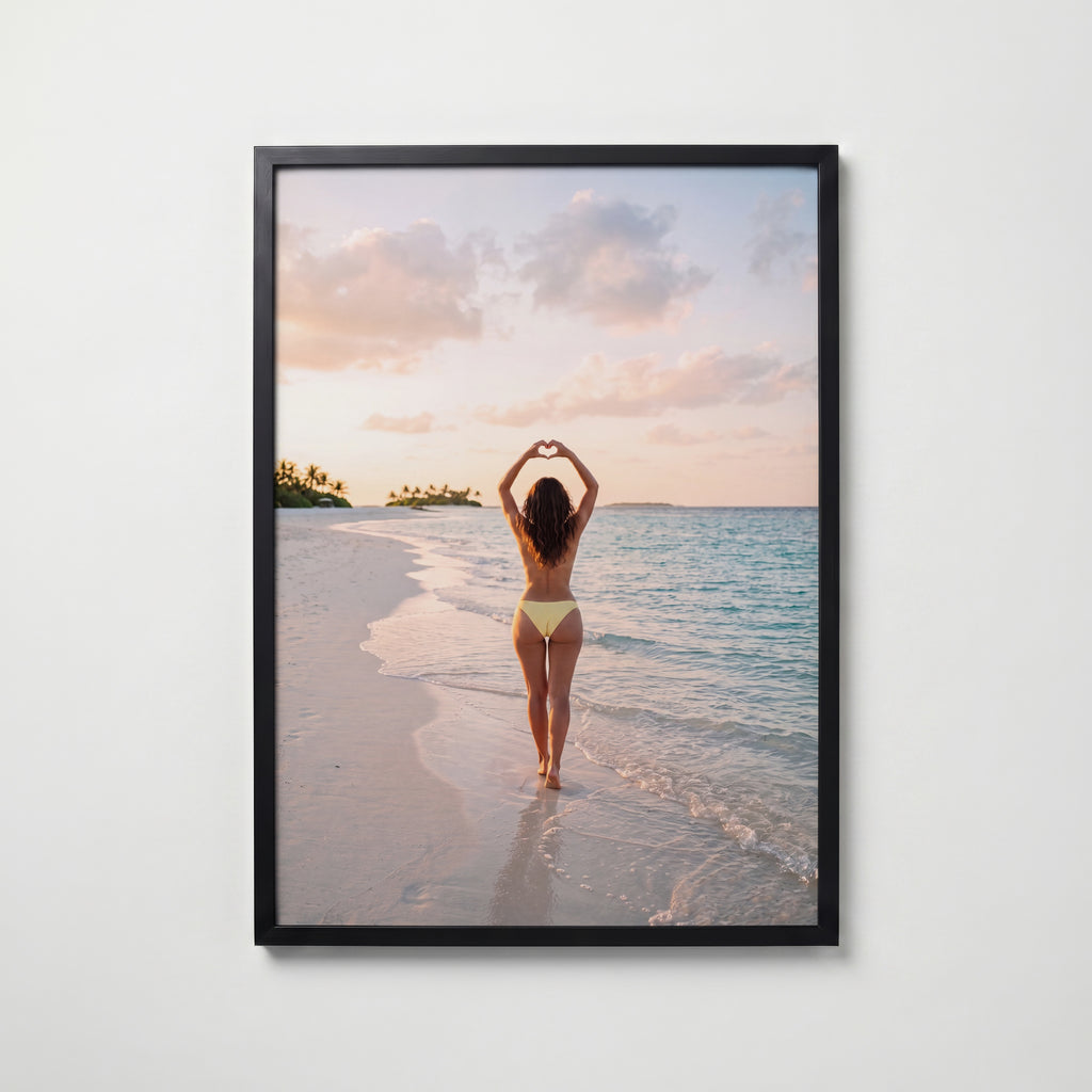 Beach Heart Poster – svart ram