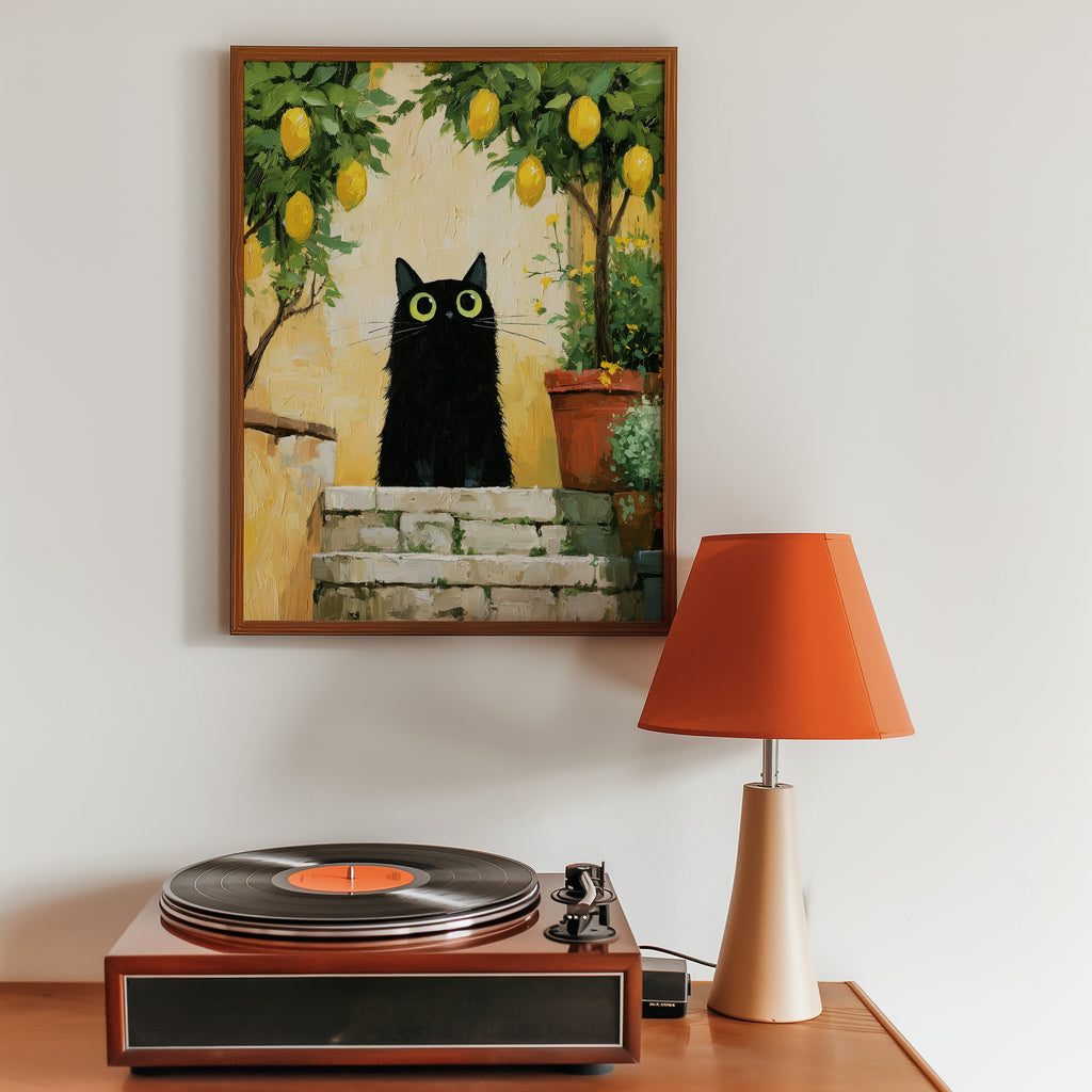 Cat in Lemon Garden Poster i hem – Bozetto
