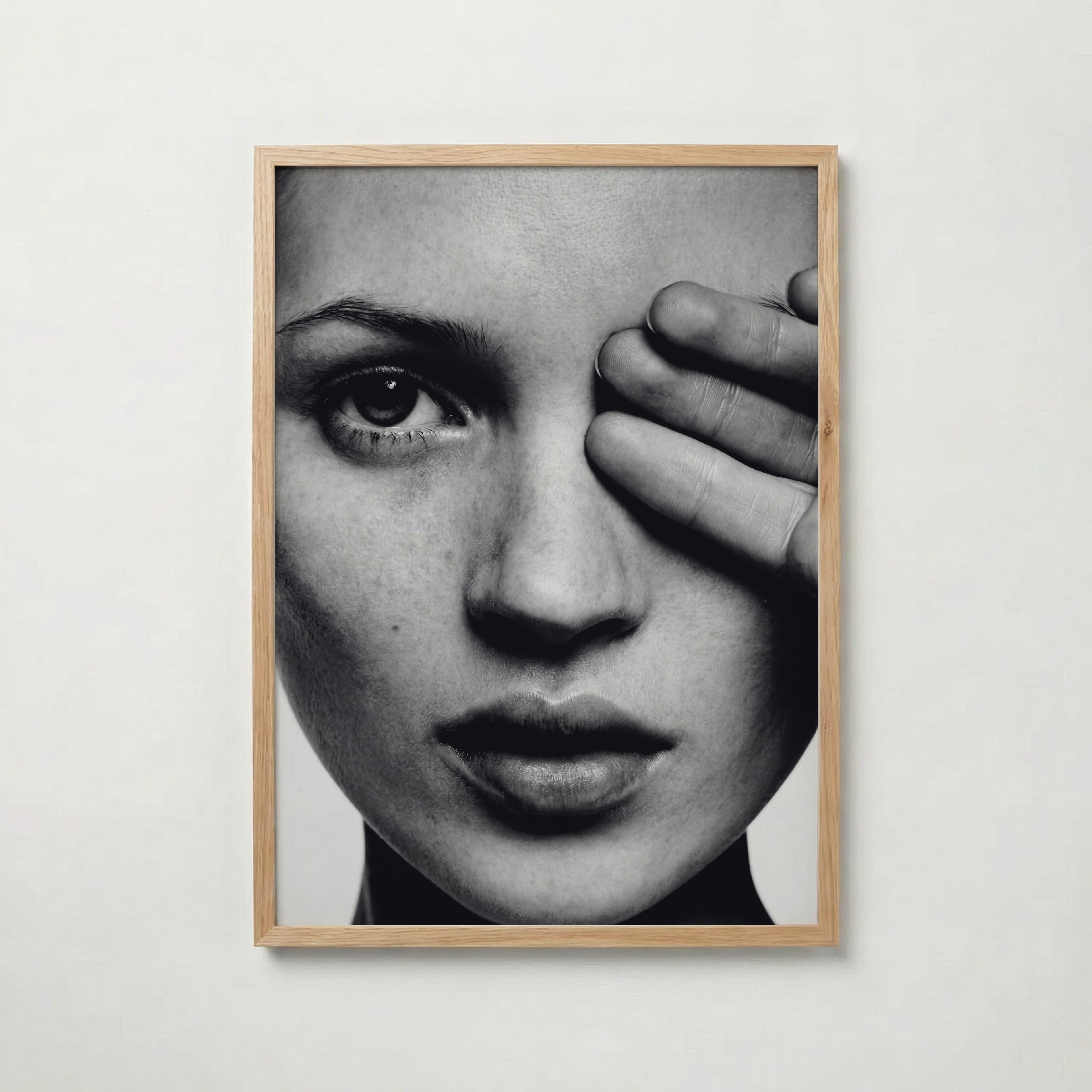 Hidden Gaze Poster – ekram