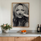 Mustache Muse Poster – i rum 4